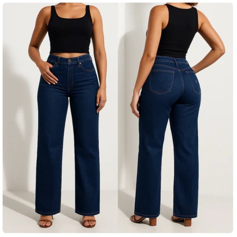 High-Rise Wide Leg Jeans in Dark Blue - Women